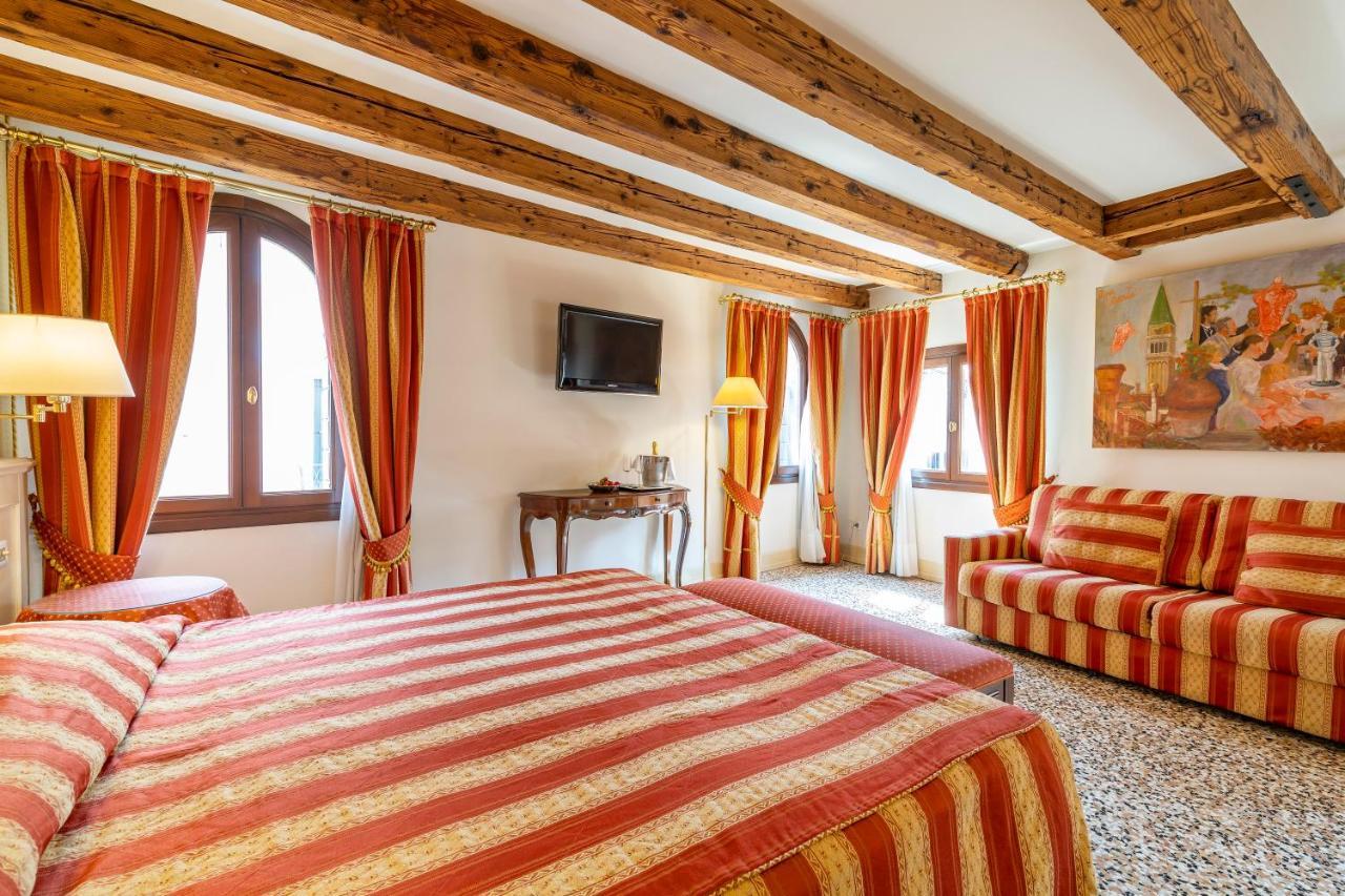 Bella Hotel Venecia
